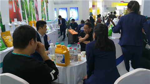 水溶肥，葉面肥